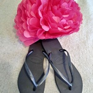 SOLD **🇧🇷Brand New   CLASSIC BlacBrk  HAVAIANAS